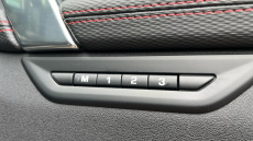 Land Rover Discovery Sport 1.5 P300e R-Dynamic SE 5dr Auto [5 Seat] Station Wagon